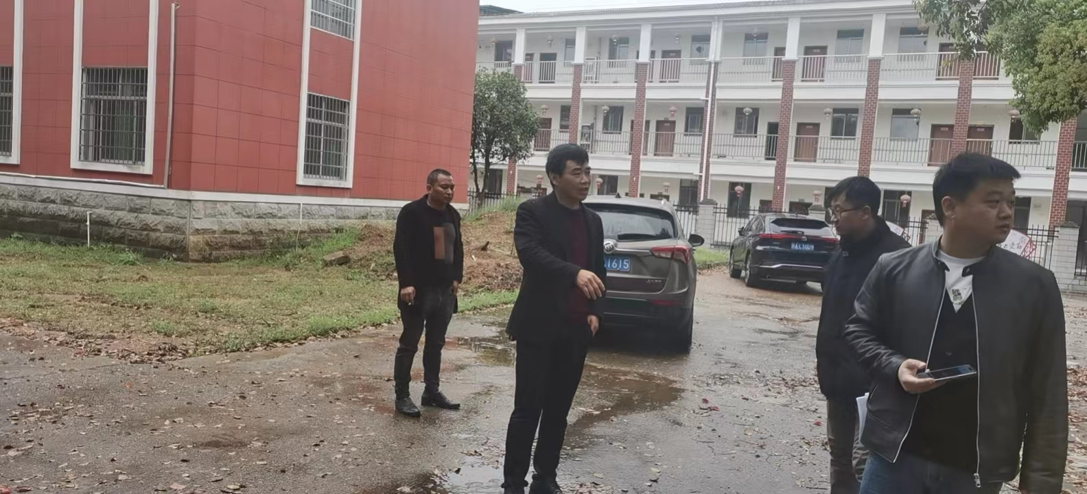 藍(lán)智慧養(yǎng)老應(yīng)邀前往貴州貴溪考察調(diào)研2 藍(lán)智慧養(yǎng)老應(yīng)邀前往貴州貴溪考察調(diào)研2